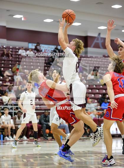 Thumbnail 1 in Athens vs Bullard (Athens Tournament) photogallery.