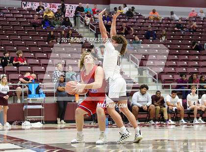 Thumbnail 2 in Athens vs Bullard (Athens Tournament) photogallery.