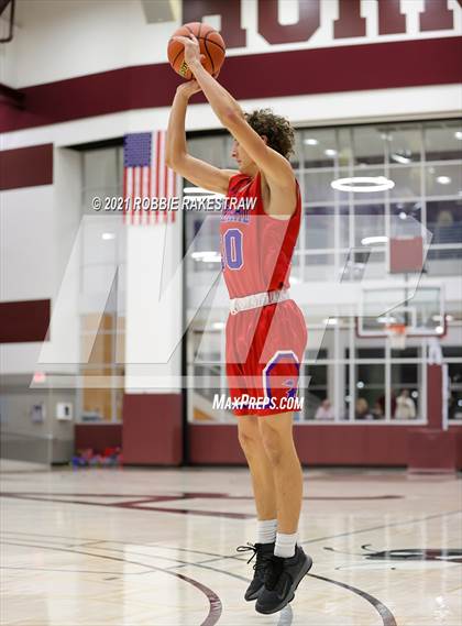 Thumbnail 1 in Athens vs Bullard (Athens Tournament) photogallery.