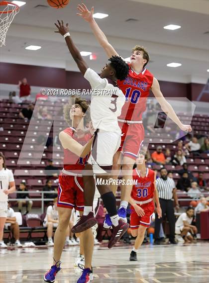 Thumbnail 2 in Athens vs Bullard (Athens Tournament) photogallery.
