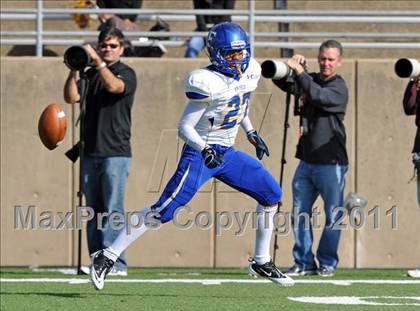 Thumbnail 3 in Wylie East vs. Frisco (4A Division 2 Region 2 Bi-District) photogallery.