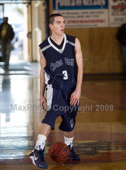 Thumbnail 1 in Clovis East vs. Sylmar (Modesto Christian Classic) photogallery.