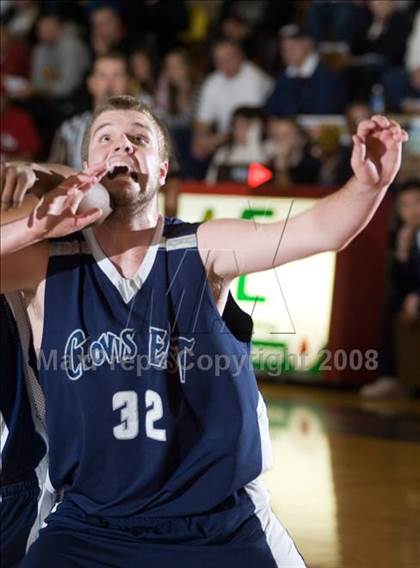 Thumbnail 2 in Clovis East vs. Sylmar (Modesto Christian Classic) photogallery.
