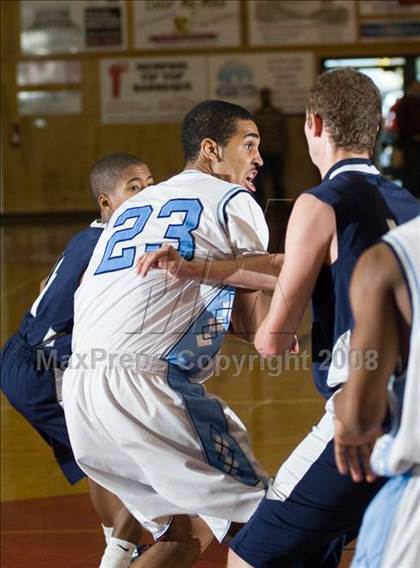 Thumbnail 2 in Clovis East vs. Sylmar (Modesto Christian Classic) photogallery.