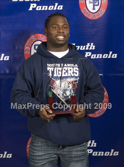 Thumbnail 3 in South Panola Award Ceremony - Dominique Carothers photogallery.