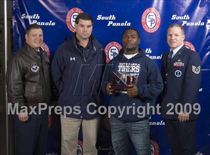 Thumbnail 3 in South Panola Award Ceremony - Dominique Carothers photogallery.