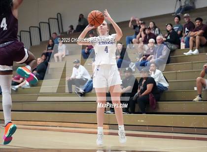 Thumbnail 3 in Alvarado vs. East Bernard (Aggieland Invitational) photogallery.
