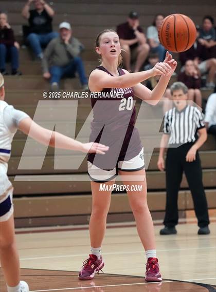 Thumbnail 2 in Alvarado vs. East Bernard (Aggieland Invitational) photogallery.