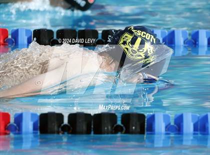 Thumbnail 2 in Wolves Invitational photogallery.