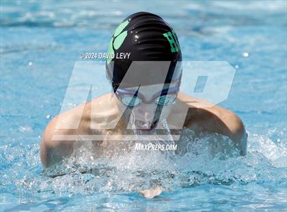 Thumbnail 3 in Wolves Invitational photogallery.