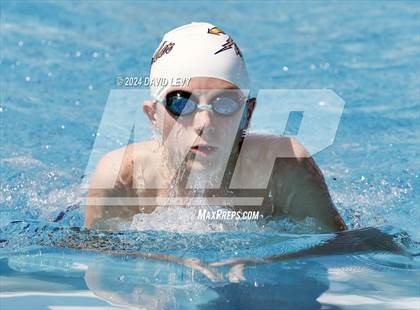 Thumbnail 3 in Wolves Invitational photogallery.