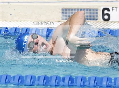 Thumbnail 2 in Wolves Invitational photogallery.
