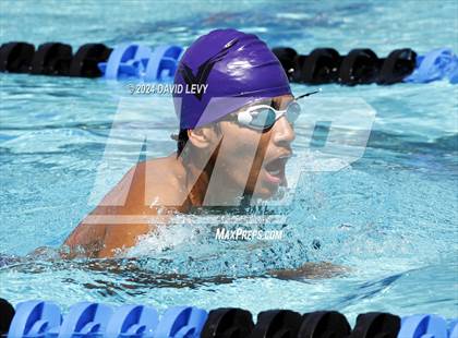Thumbnail 3 in Wolves Invitational photogallery.