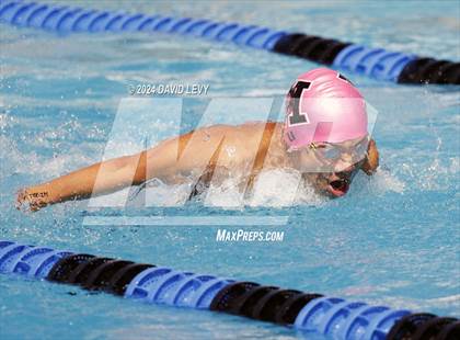 Thumbnail 3 in Wolves Invitational photogallery.