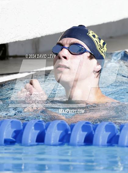 Thumbnail 1 in Wolves Invitational photogallery.