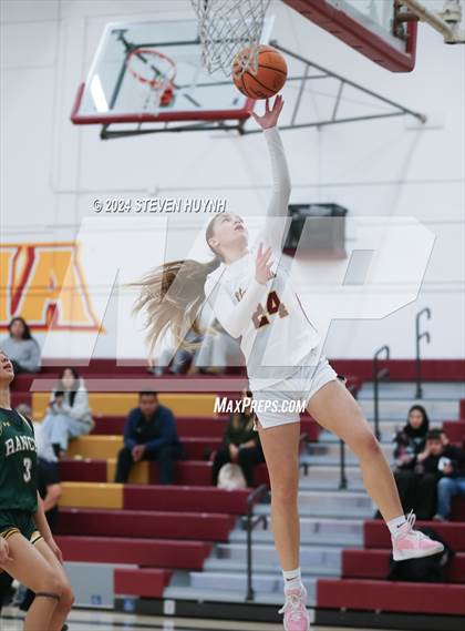 Thumbnail 1 in Rancho Alamitos @ El Modena photogallery.