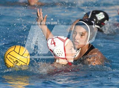 Thumbnail 2 in Cathedral Catholic vs Segerstrom (Villa Park Classic) photogallery.