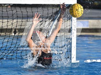 Thumbnail 1 in Cathedral Catholic vs Segerstrom (Villa Park Classic) photogallery.