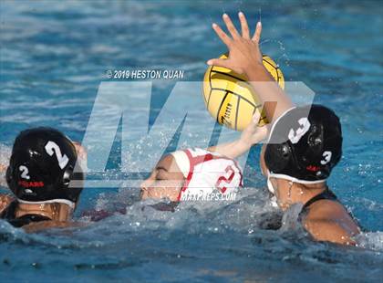 Thumbnail 3 in Cathedral Catholic vs Segerstrom (Villa Park Classic) photogallery.