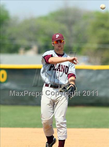 Thumbnail 1 in Sachse @ Plano photogallery.