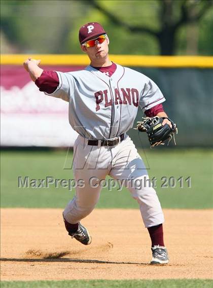 Thumbnail 1 in Sachse @ Plano photogallery.
