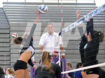 Thumbnail 2 in Walton vs. Mercy (Durango Fall Classic) photogallery.