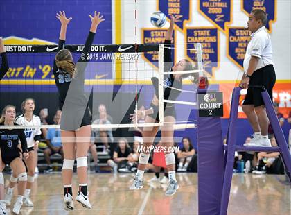 Thumbnail 3 in Walton vs. Mercy (Durango Fall Classic) photogallery.