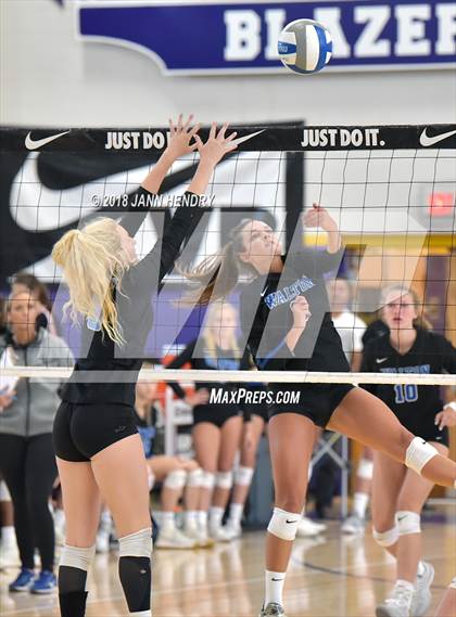 Thumbnail 2 in Walton vs. Mercy (Durango Fall Classic) photogallery.