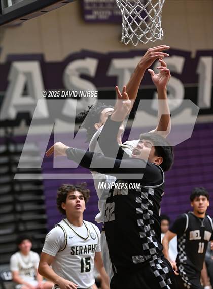 Thumbnail 2 in St. Bonaventure vs. Del Oro photogallery.