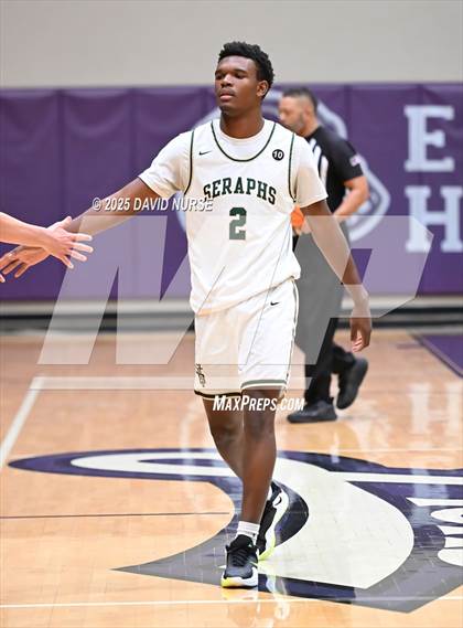 Thumbnail 2 in St. Bonaventure vs. Del Oro photogallery.