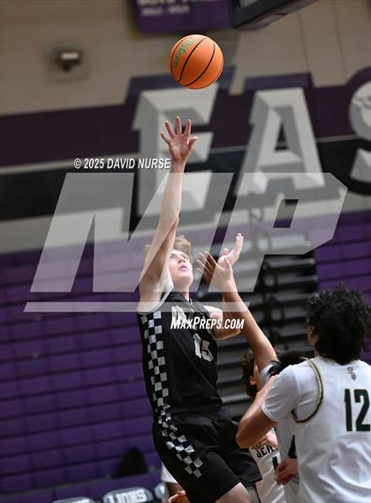 Thumbnail 1 in St. Bonaventure vs. Del Oro photogallery.