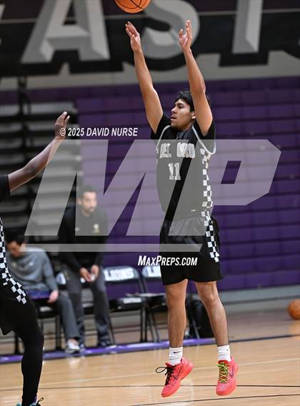 Thumbnail 1 in St. Bonaventure vs. Del Oro photogallery.