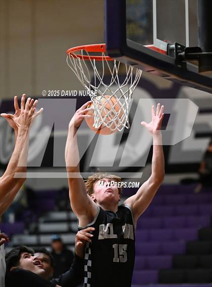 Thumbnail 2 in St. Bonaventure vs. Del Oro photogallery.