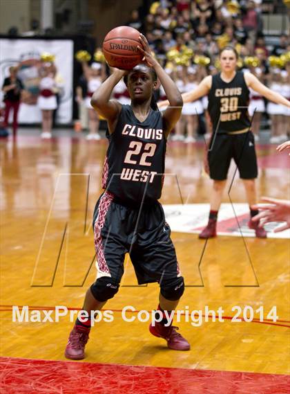 Thumbnail 2 in Clovis West vs Hanford (CIF CS D1 Final) photogallery.