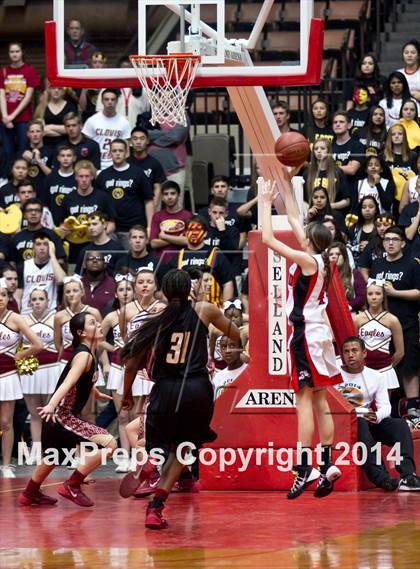 Thumbnail 3 in Clovis West vs Hanford (CIF CS D1 Final) photogallery.