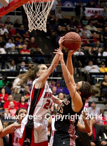 Thumbnail 2 in Clovis West vs Hanford (CIF CS D1 Final) photogallery.