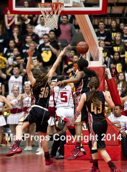 Thumbnail 2 in Clovis West vs Hanford (CIF CS D1 Final) photogallery.