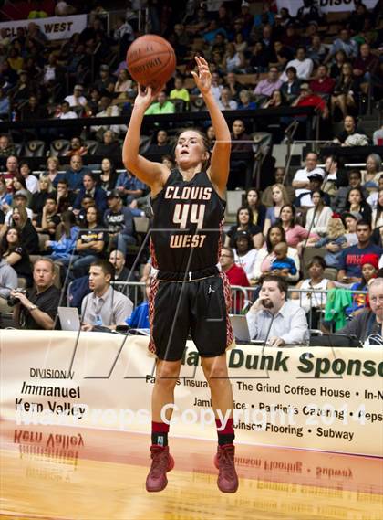 Thumbnail 1 in Clovis West vs Hanford (CIF CS D1 Final) photogallery.
