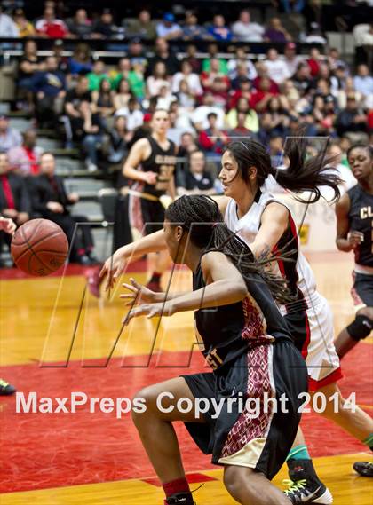 Thumbnail 3 in Clovis West vs Hanford (CIF CS D1 Final) photogallery.