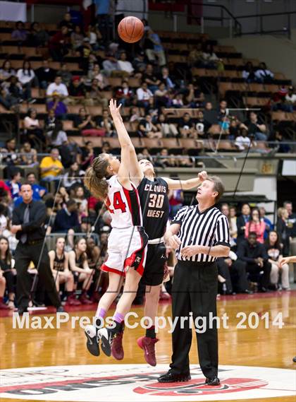 Thumbnail 3 in Clovis West vs Hanford (CIF CS D1 Final) photogallery.