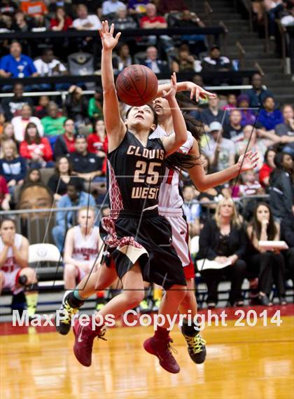 Thumbnail 3 in Clovis West vs Hanford (CIF CS D1 Final) photogallery.