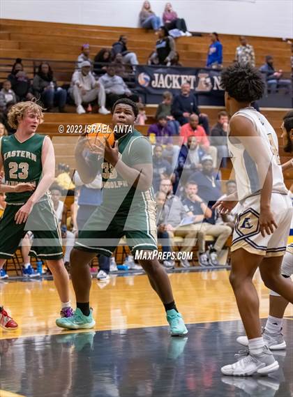 Thumbnail 2 in Lee County vs. Eastern Randolph (Yellow Jackets Christmas Classic) photogallery.