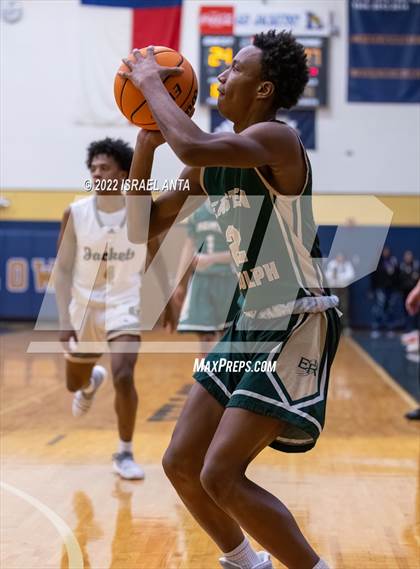 Thumbnail 3 in Lee County vs. Eastern Randolph (Yellow Jackets Christmas Classic) photogallery.