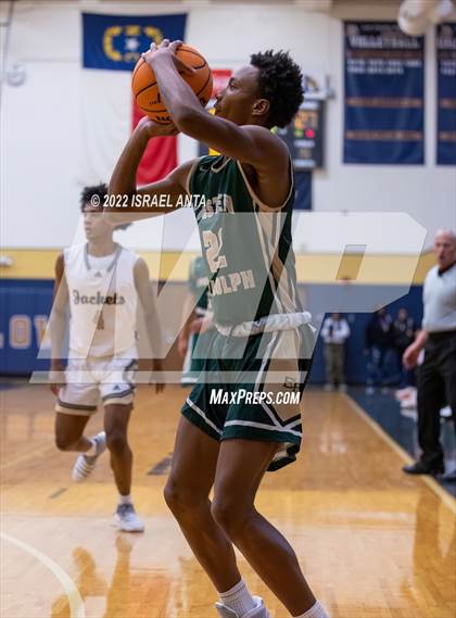 Thumbnail 2 in Lee County vs. Eastern Randolph (Yellow Jackets Christmas Classic) photogallery.