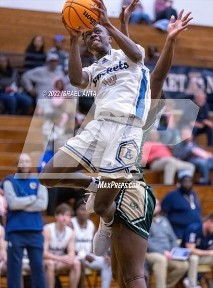 Thumbnail 1 in Lee County vs. Eastern Randolph (Yellow Jackets Christmas Classic) photogallery.