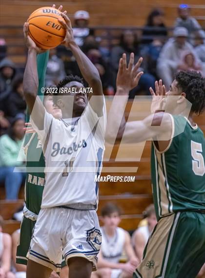 Thumbnail 2 in Lee County vs. Eastern Randolph (Yellow Jackets Christmas Classic) photogallery.