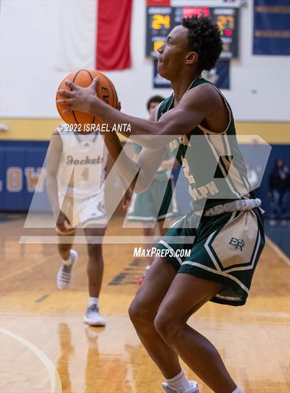 Thumbnail 1 in Lee County vs. Eastern Randolph (Yellow Jackets Christmas Classic) photogallery.