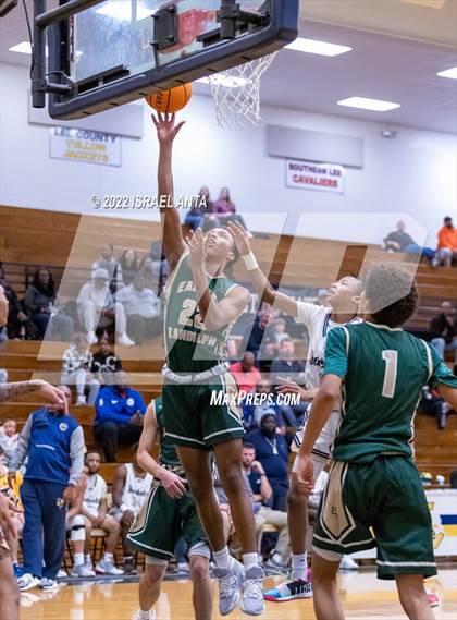 Thumbnail 1 in Lee County vs. Eastern Randolph (Yellow Jackets Christmas Classic) photogallery.