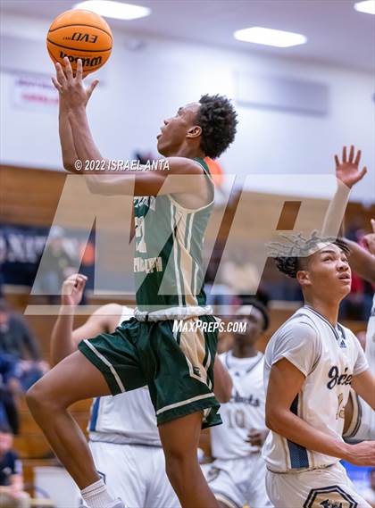 Thumbnail 1 in Lee County vs. Eastern Randolph (Yellow Jackets Christmas Classic) photogallery.