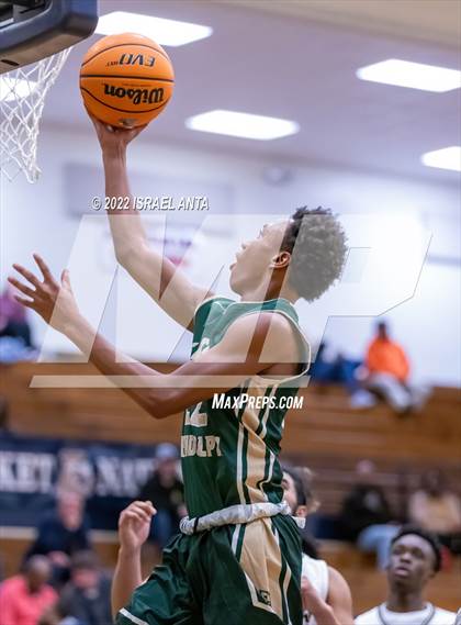 Thumbnail 3 in Lee County vs. Eastern Randolph (Yellow Jackets Christmas Classic) photogallery.